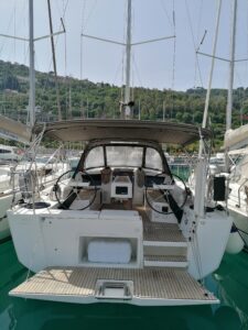 2019 Dufour 390 Grand Large sailing yacht for sale - photo 6