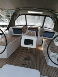 2019 Dufour 390 Grand Large sailing yacht for sale - photo 8