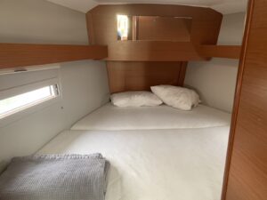 2019 Dufour 390 Grand Large sailing yacht for sale - photo 10