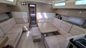 2019 Hanse 458 sailing yacht for sale - photo 9