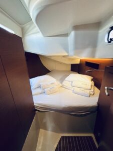 2019 Hanse 458 sailing yacht for sale - photo 10
