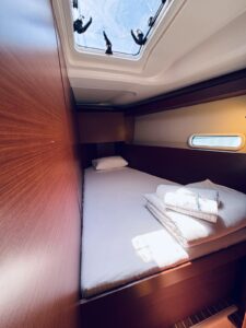 2019 Hanse 458 sailing yacht for sale - photo 13