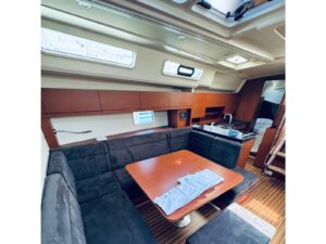 2019 Hanse 458 sailing yacht for sale - Interior image