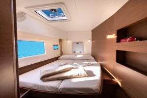 2019 Lagoon 42 catamaran for sale - photo 15