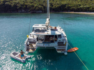 2019 Lagoon 42 catamaran for sale - photo 7