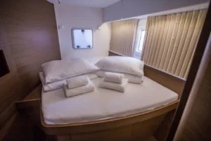 2019 Lagoon 42 catamaran for sale - photo 7