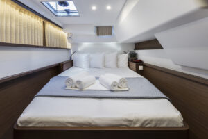 2019 Lagoon 450 Fly catamaran for sale - photo 17
