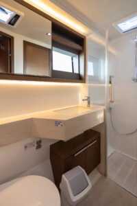 2019 Lagoon 50 catamaran for sale - photo 10