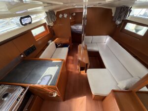 2019 Oceanis 41.1 sailing yacht for sale - photo 9