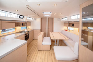 2019 Oceanis 46.1 sailing yacht for sale - interni