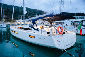 2019 Sun Odyssey 490 sailing yacht for sale - esterno