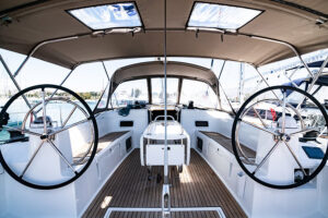 2019 Sun Odyssey 519 sailing yacht for sale - photo 4