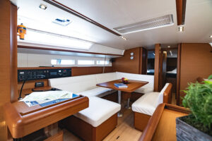 2019 Sun Odyssey 519 sailing yacht for sale - photo 8