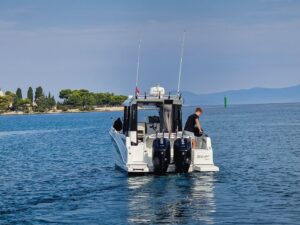 2020 Barracuda 8 motor yacht for sale - photo 12