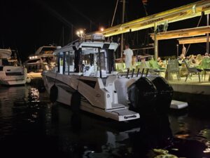 2020 Barracuda 8 motor yacht for sale - photo 25
