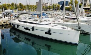 2020 Bavaria C50 sailing yacht for sale - photo 6