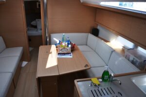 2020 Dufour 390 Grand Large sailing yacht for sale - photo 7