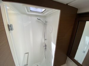 2020 Lagoon 40 catamaran for sale - photo 15