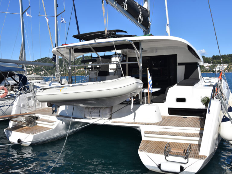 Lagoon Lagoon 42