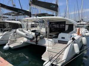2020 Lagoon 42 catamaran for sale - photo 4