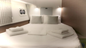 2020 Lagoon 42 catamaran for sale - photo 5