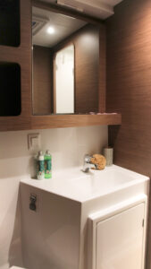 2020 Lagoon 42 catamaran for sale - photo 7