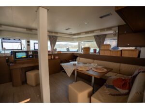 2020 Lagoon 52F catamaran for sale - Interior image