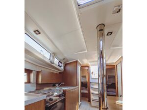 2020 Oceanis 38.1 sailing yacht for sale - Interior image