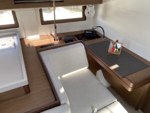 2020 Oceanis 51.1 sailing yacht for sale - photo 4
