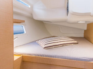 2021 Hanse 418 sailing yacht for sale - photo 7