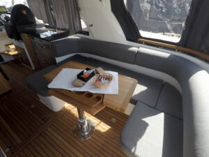 2022 Marex 360 Cabriolet Cruiser motor yacht for sale - Marex 360 CC