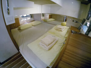 2022 Marex 360 Cabriolet Cruiser motor yacht for sale - Marex 360 CC