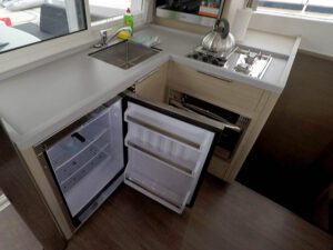 2023 Lagoon 40 catamaran for sale - Lagoon 40