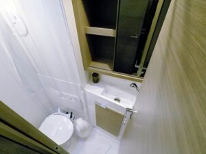 2023 Lagoon 40 catamaran for sale - Lagoon 40