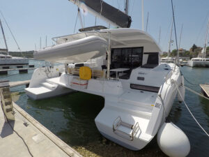 2023 Lagoon 42 catamaran for sale - Lagoon 42