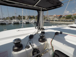 2023 Lagoon 42 catamaran for sale - Lagoon 42