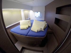 2023 Lagoon 42 catamaran for sale - Lagoon 42