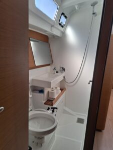 2023 Sun Odyssey 490 sailing yacht for sale - photo 2