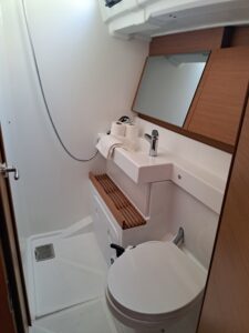 2023 Sun Odyssey 490 sailing yacht for sale - photo 6