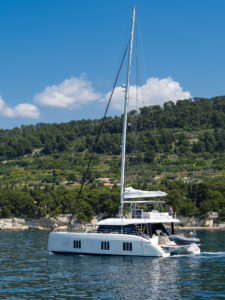 2023 Sunreef 50 catamaran for sale - photo 20