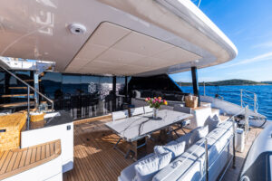 2023 Sunreef 60 catamaran for sale - photo 25