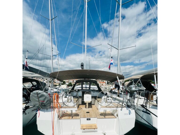 Bavaria Bavaria C38