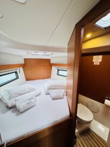 2024 Bavaria C38 sailing yacht for sale - photo 10