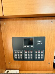 2024 Bavaria C38 sailing yacht for sale - photo 4