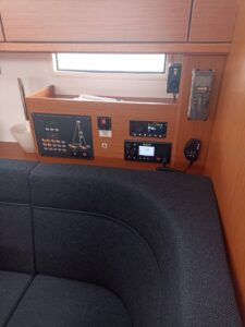 2024 Bavaria Cruiser 46 sailing yacht for sale - photo 5