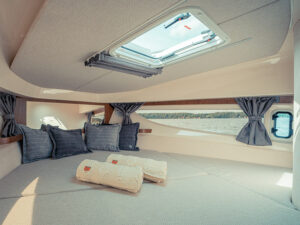 2025 Marex 330 motor yacht for sale - photo 14