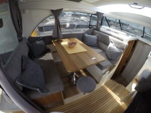2025 Marex 330 motor yacht for sale - Marex 330 Scandinavia