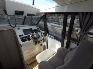 2025 Marex 330 motor yacht for sale - Marex 330 Scandinavia