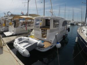 2025 Marex 330 motor yacht for sale - Marex 330 Scandinavia